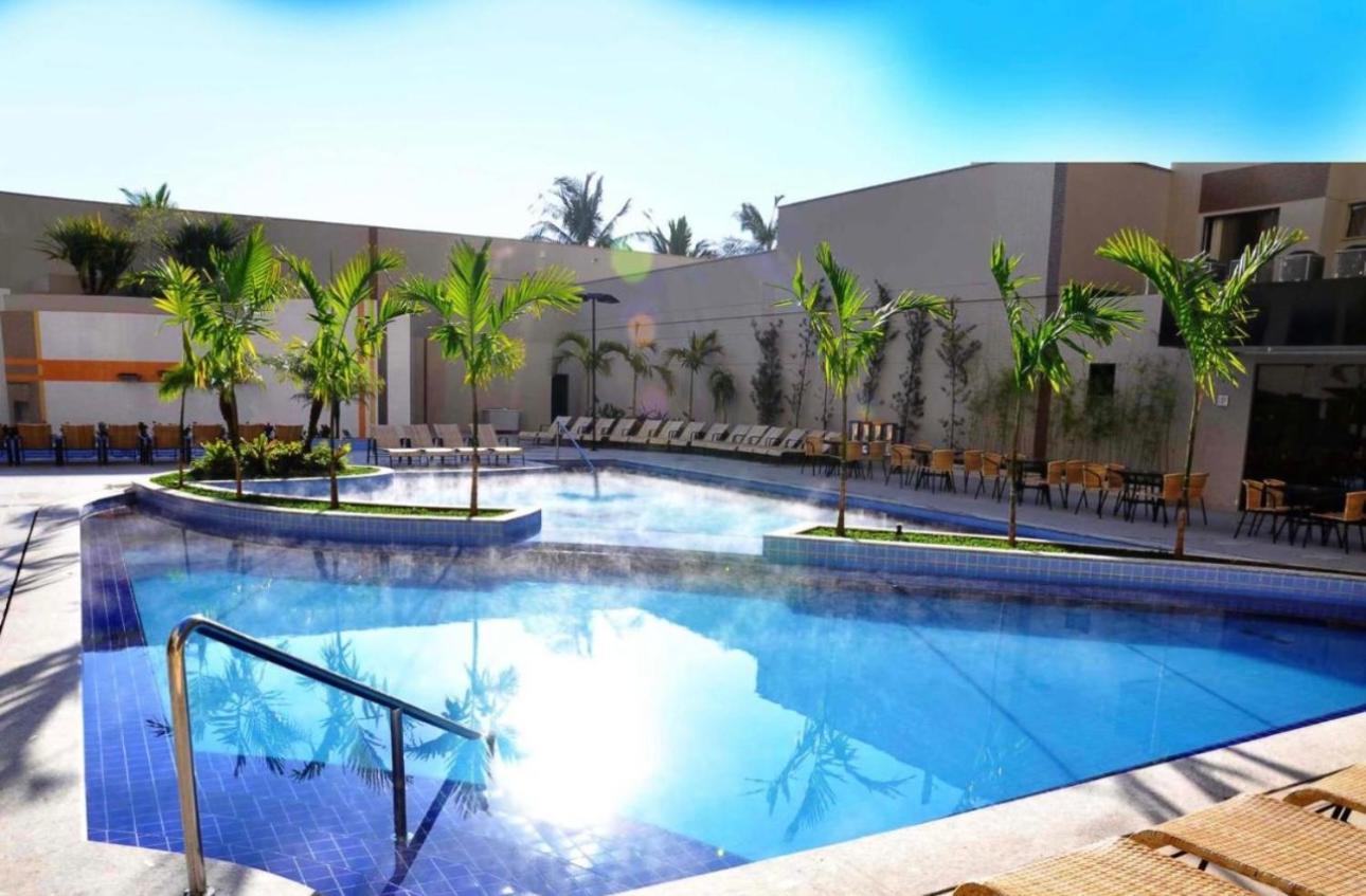 Prive Boulevard Caldas Novas Exterior photo